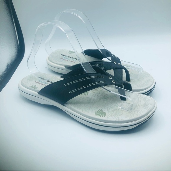 Sketchers, memory foam, women’s sandals with toe grip‎ Size 10 - Picture 1 of 7